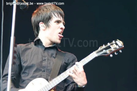 Panic! At The Disco - PANIC! AT THE DISCO 3946551[1].jpg